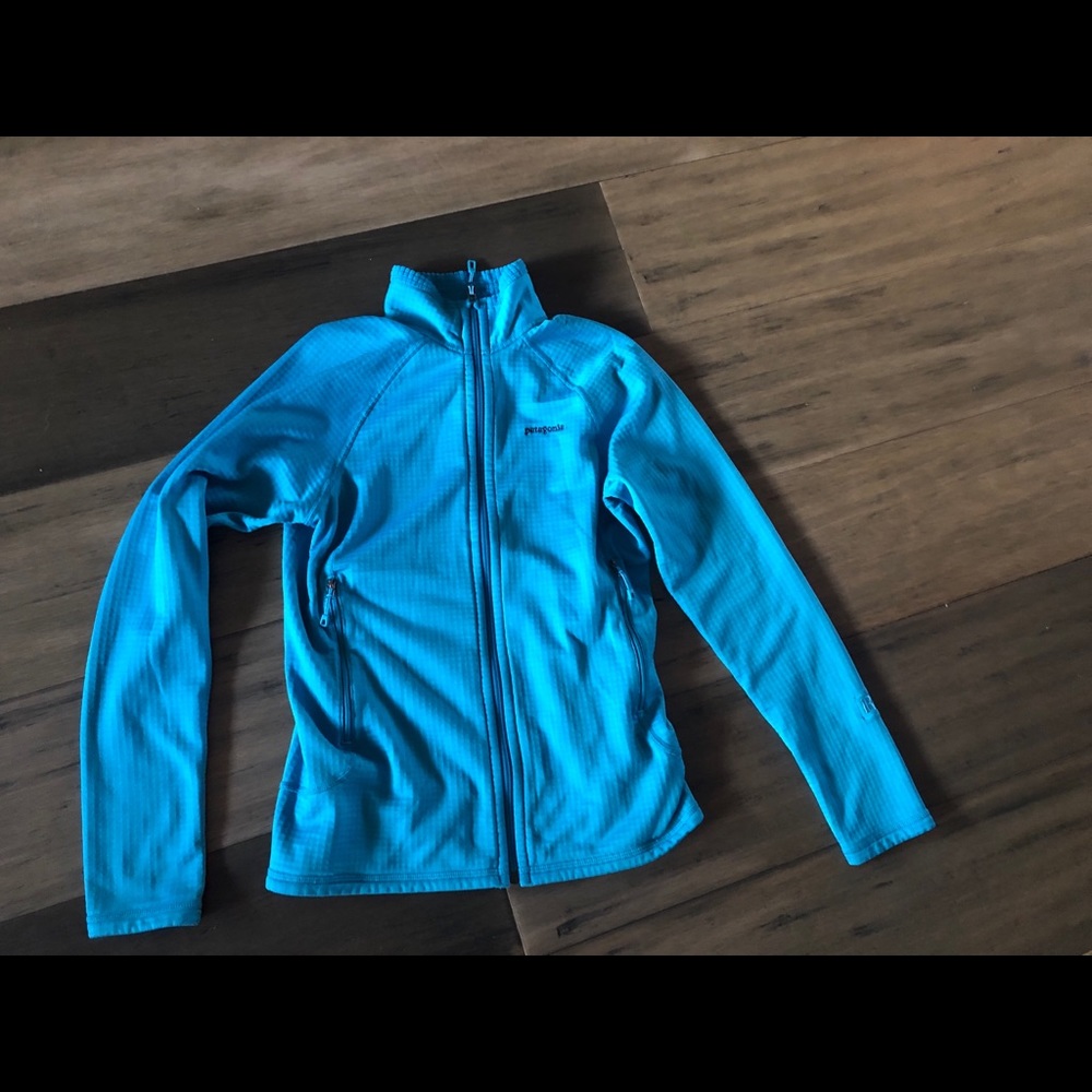 Patagonia full zip fleece